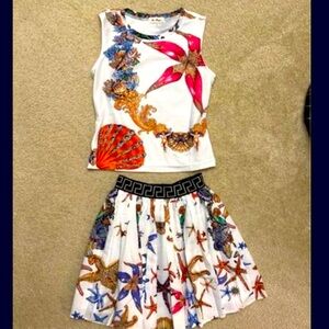 Medium skirt and top